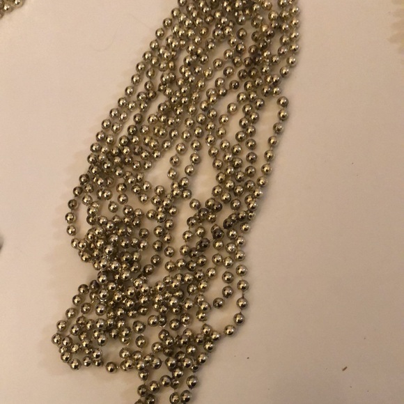 SET of 6 packs of Gold Bead Garlands - Picture 8 of 16